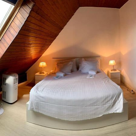 Luxury Duplex Vue Chateau Невшатель Экстерьер фото